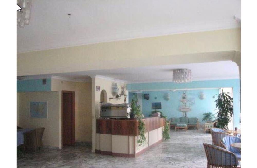 גיארדיני נאקסוס Villa Athena מראה חיצוני תמונה